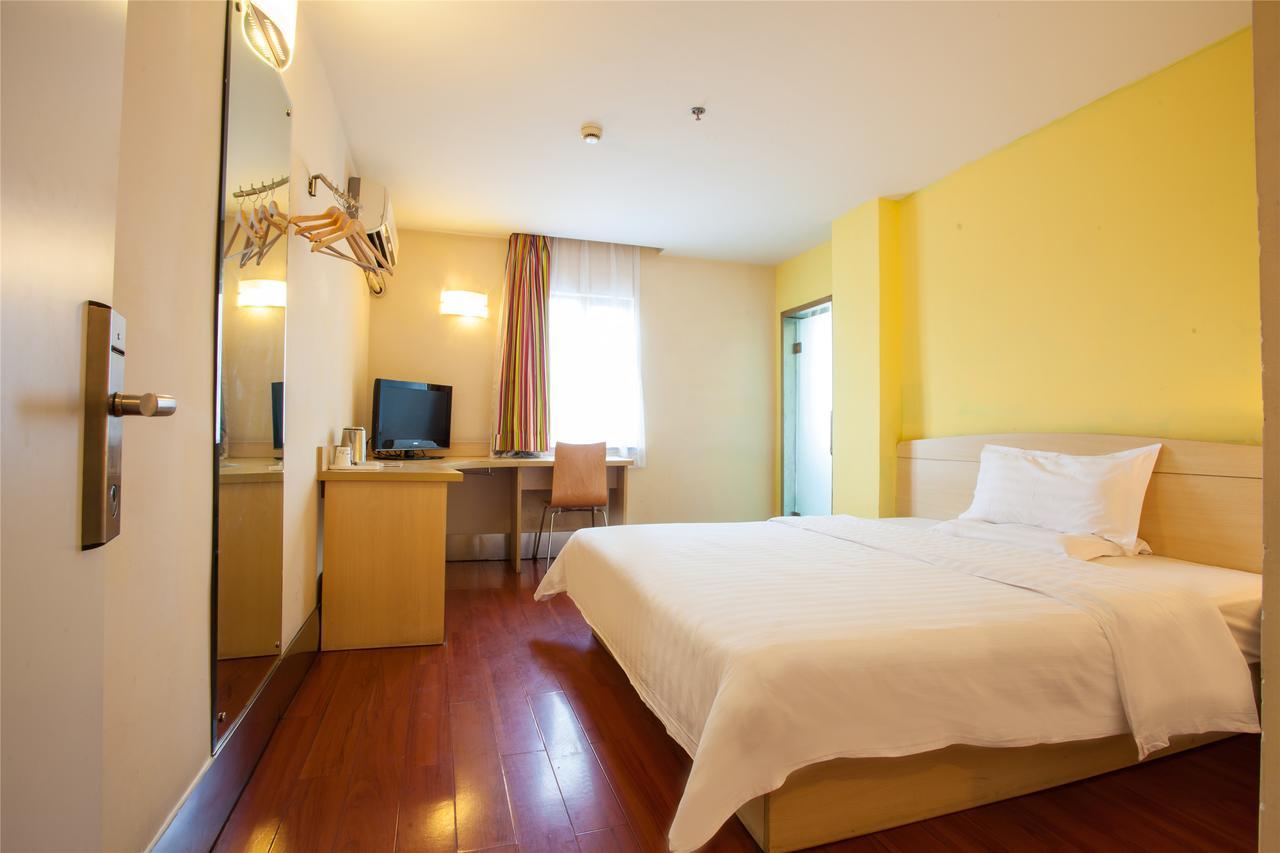 7Days Inn Nanjing Xuanwu Lake East Coach Terminal Exterior photo